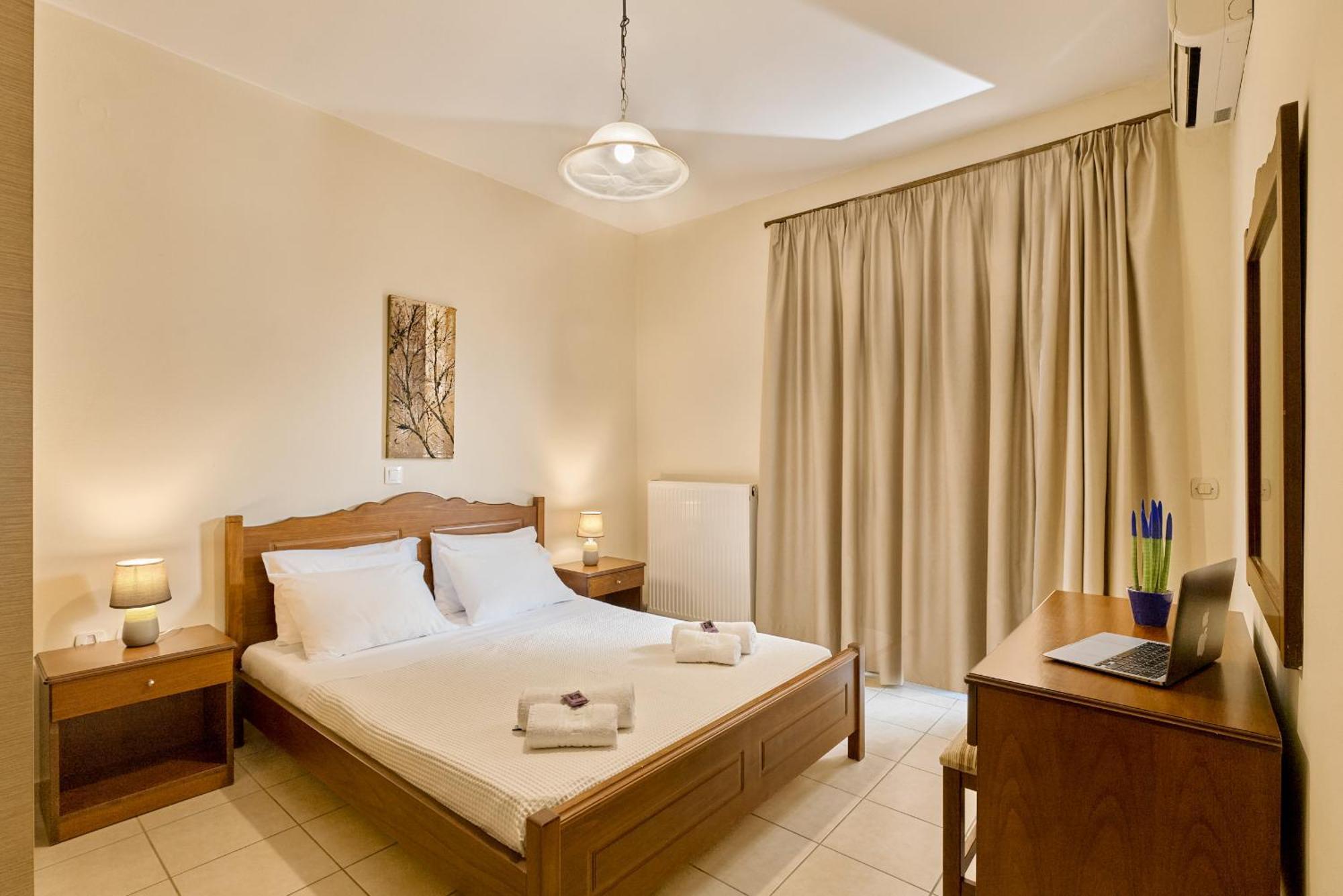 Villa Gereoudis Seaview Apartments-Pool & Bar Колимвари Екстериор снимка