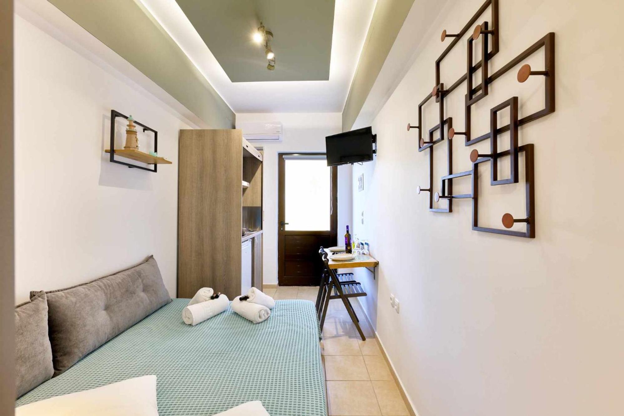 Villa Gereoudis Seaview Apartments-Pool & Bar Колимвари Екстериор снимка