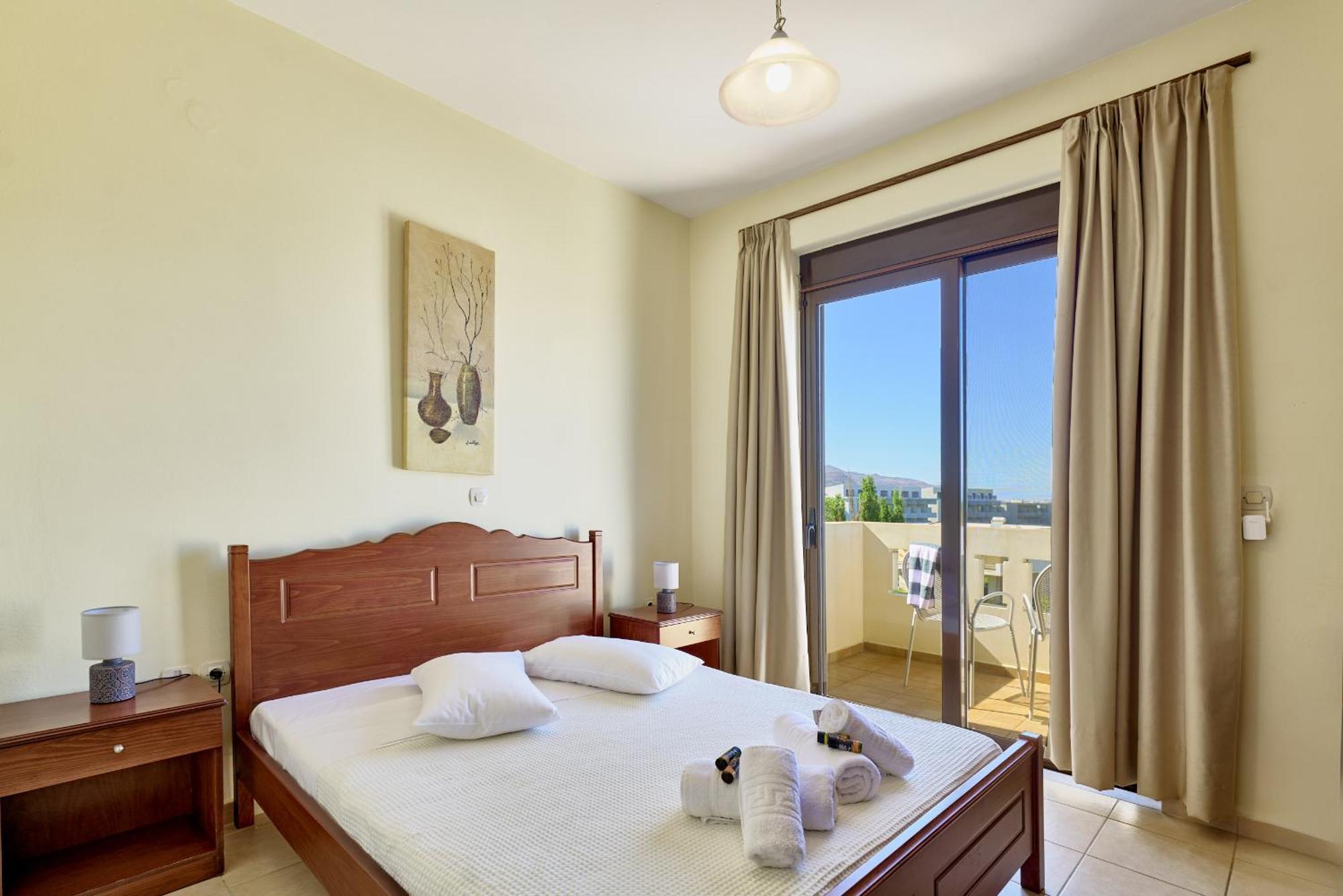 Villa Gereoudis Seaview Apartments-Pool & Bar Колимвари Екстериор снимка