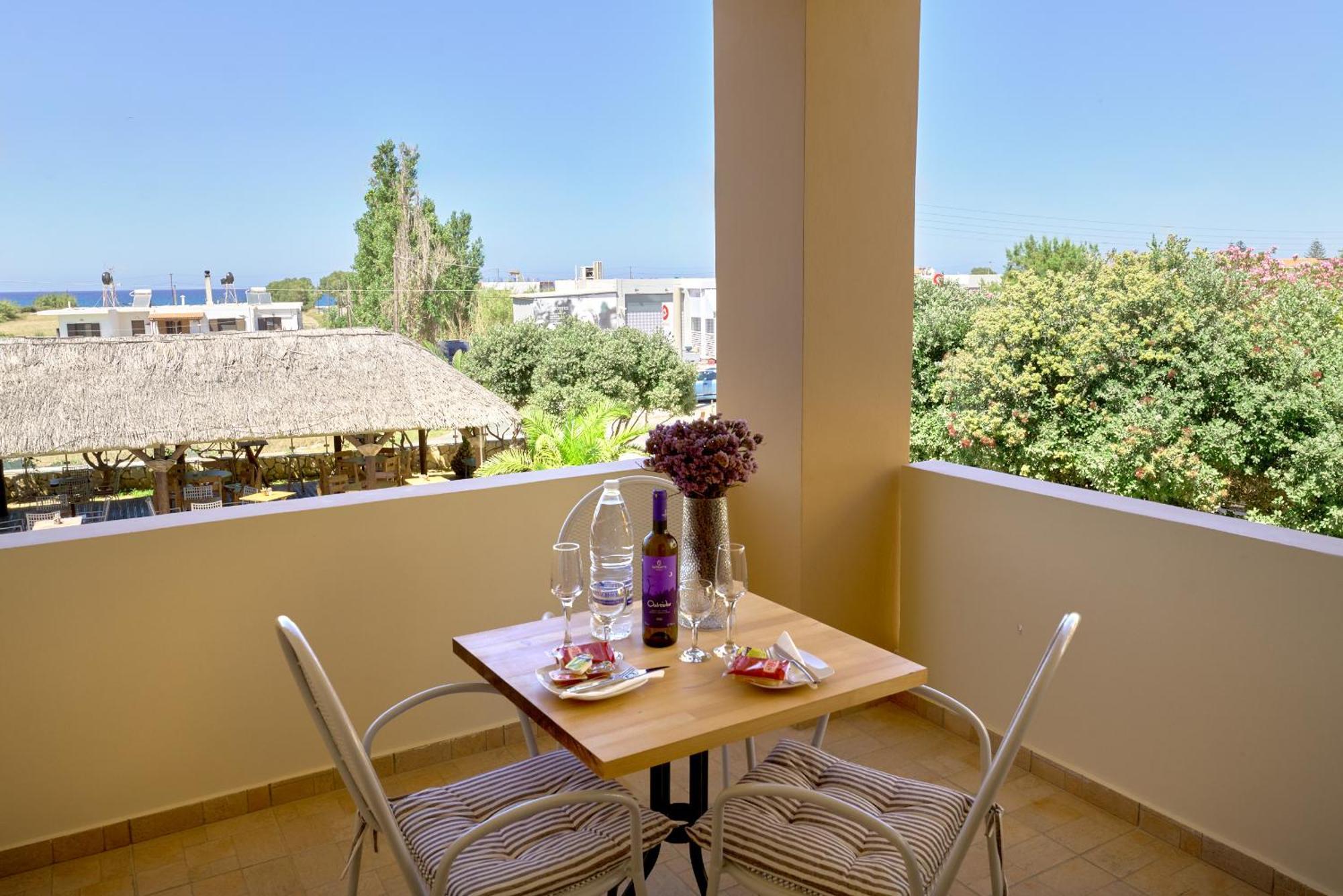 Villa Gereoudis Seaview Apartments-Pool & Bar Колимвари Екстериор снимка