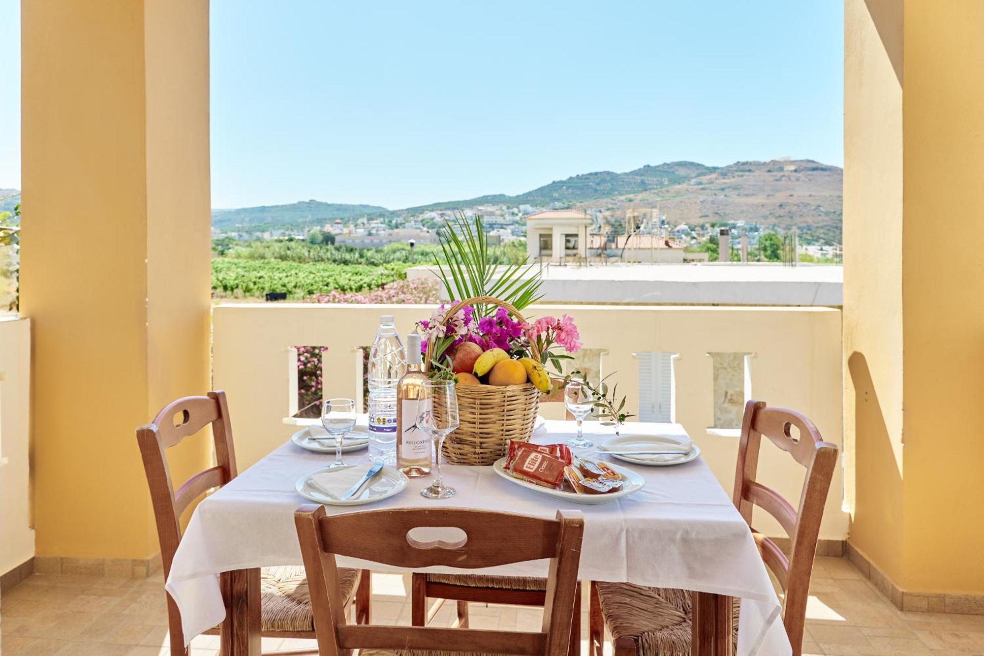 Villa Gereoudis Seaview Apartments-Pool & Bar Колимвари Екстериор снимка