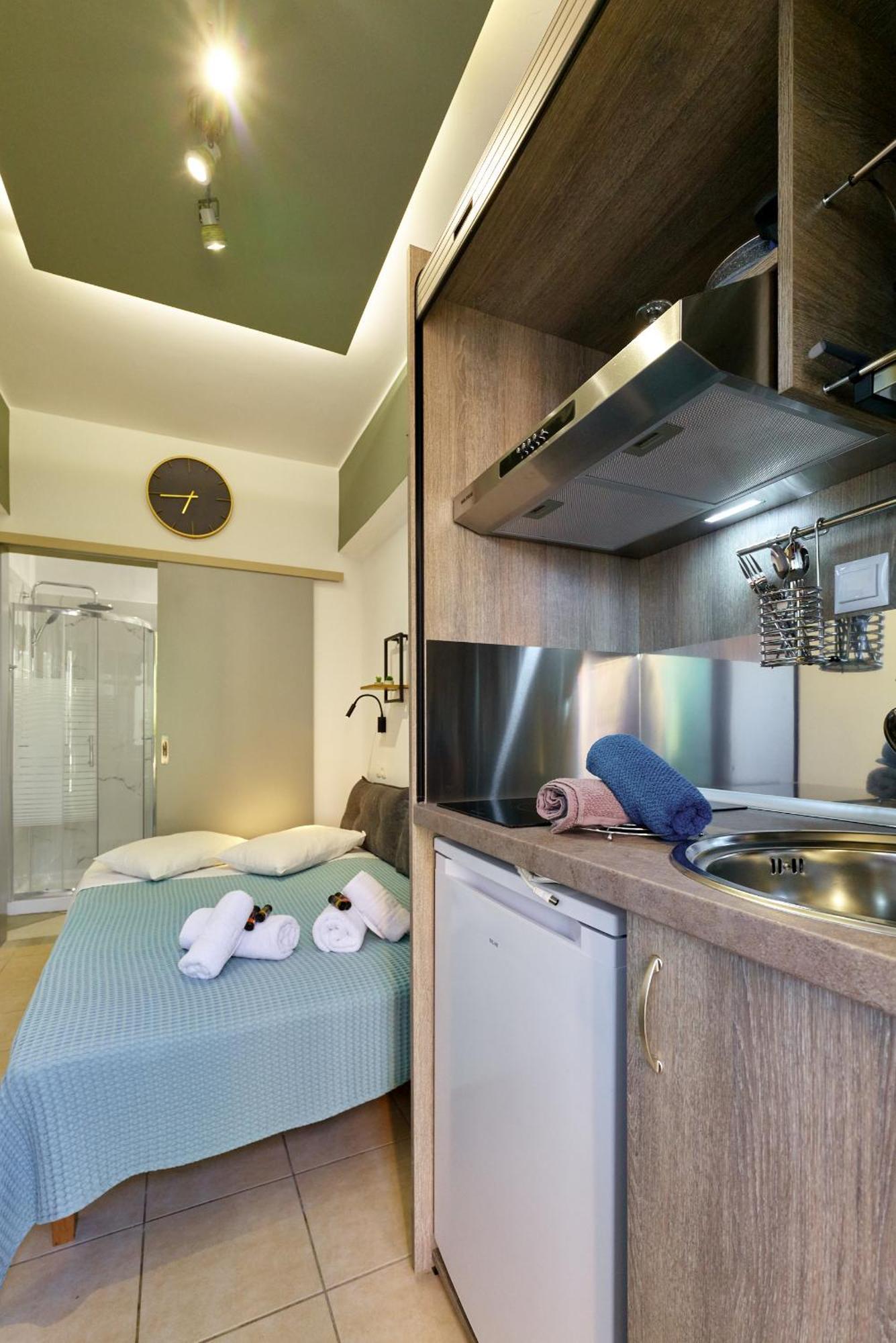 Villa Gereoudis Seaview Apartments-Pool & Bar Колимвари Екстериор снимка