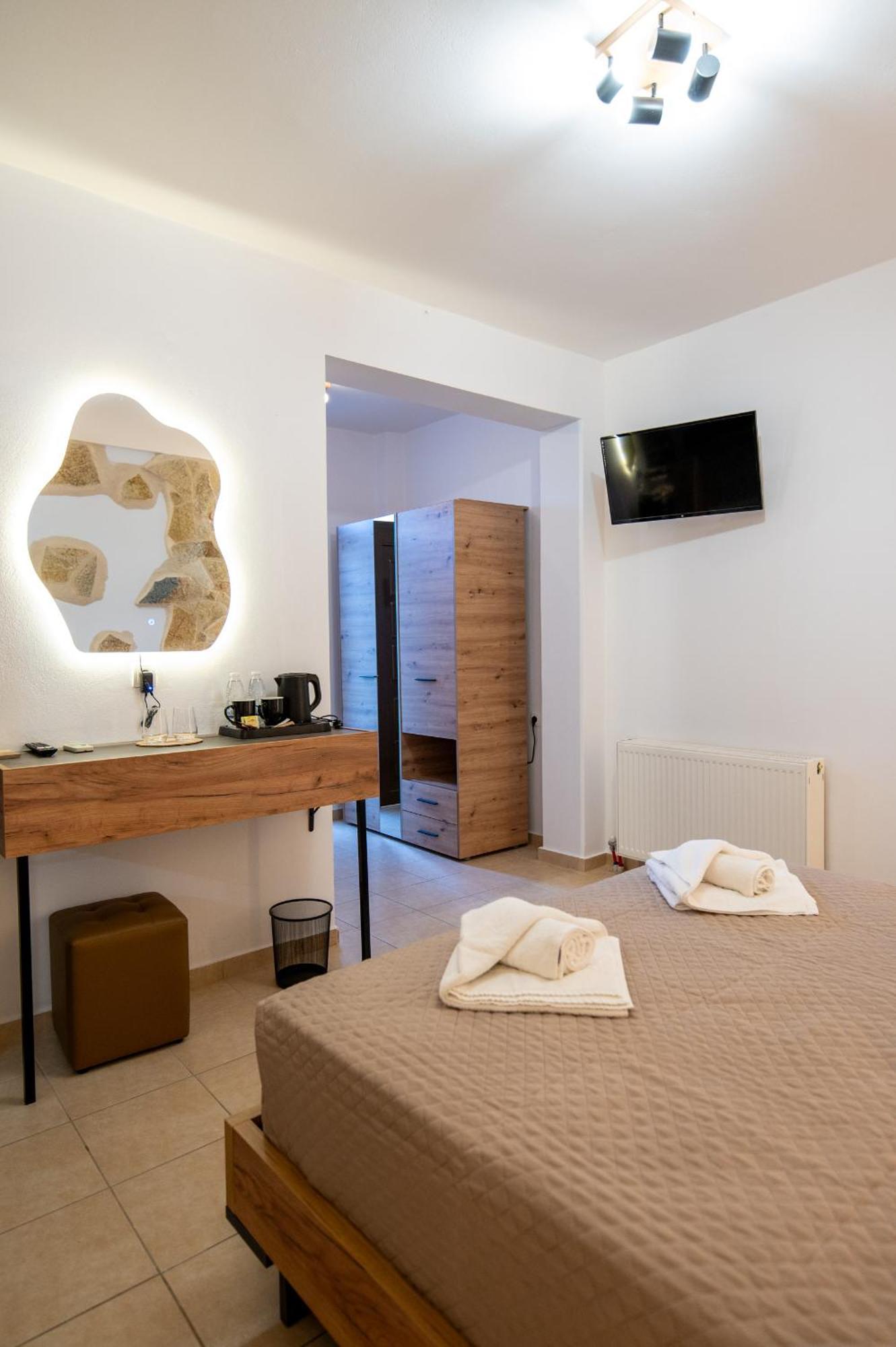 Villa Gereoudis Seaview Apartments-Pool & Bar Колимвари Екстериор снимка